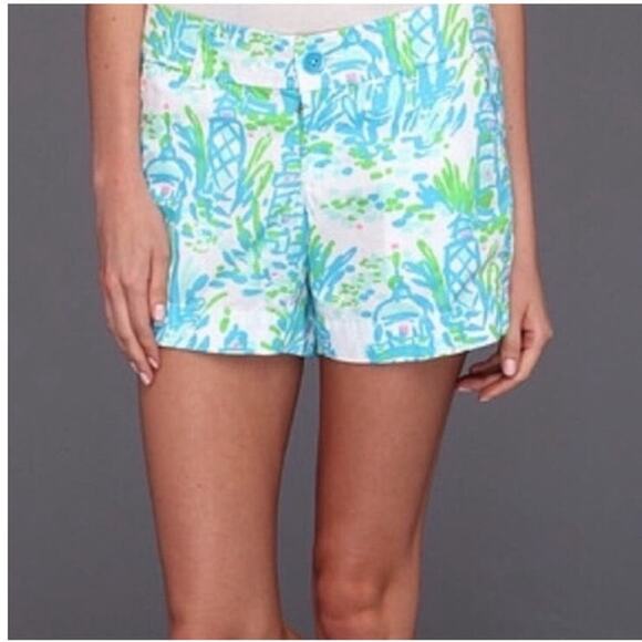Lilly Pulitzer Callahan Lighthouse Short size 4 - Picture 4 of 8